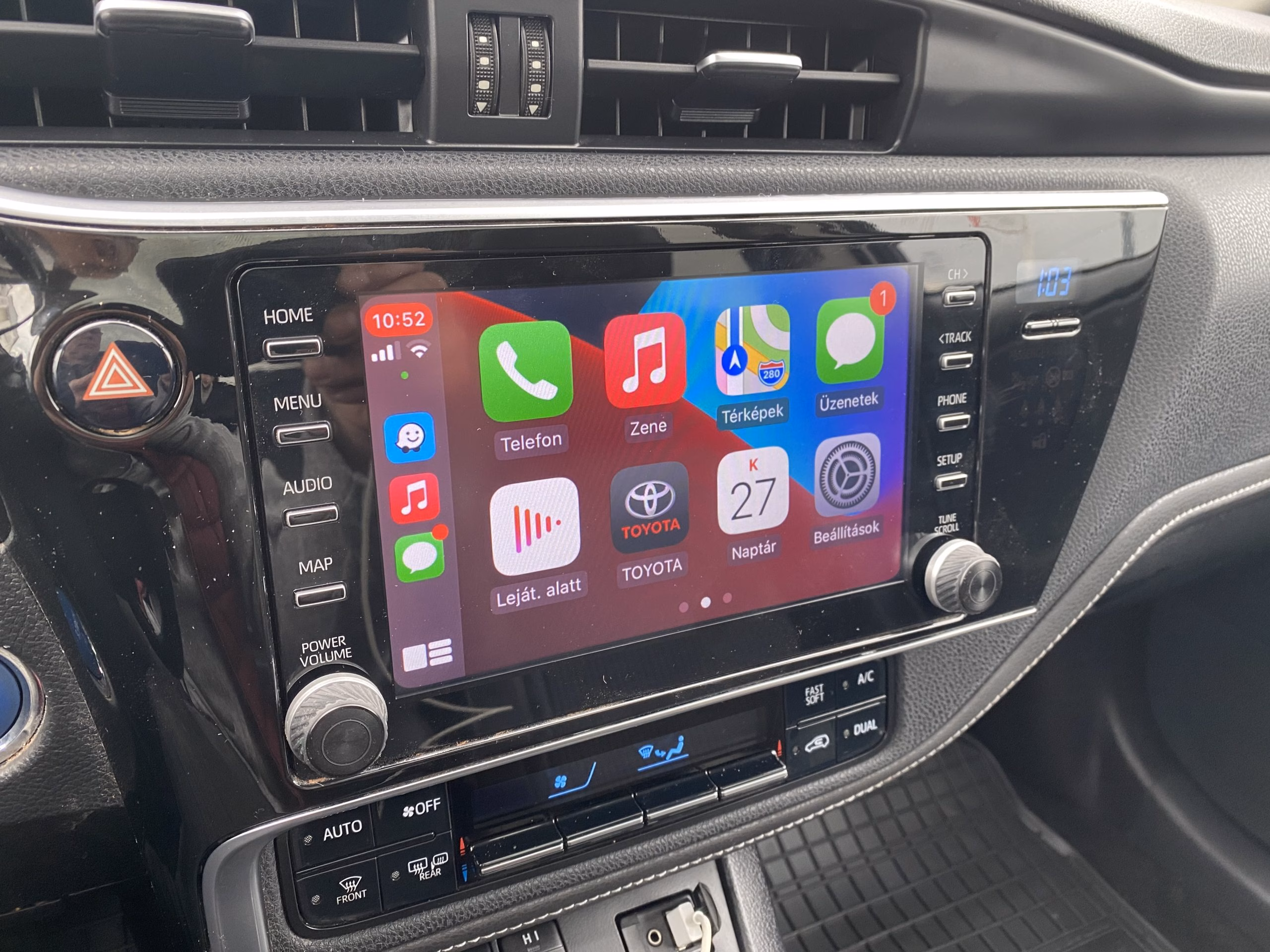 Retrofit kit Toyota Touch 3 with CarPlay and Android Auto, for Toyota Auris, Corolla, and Prius 2015-2018