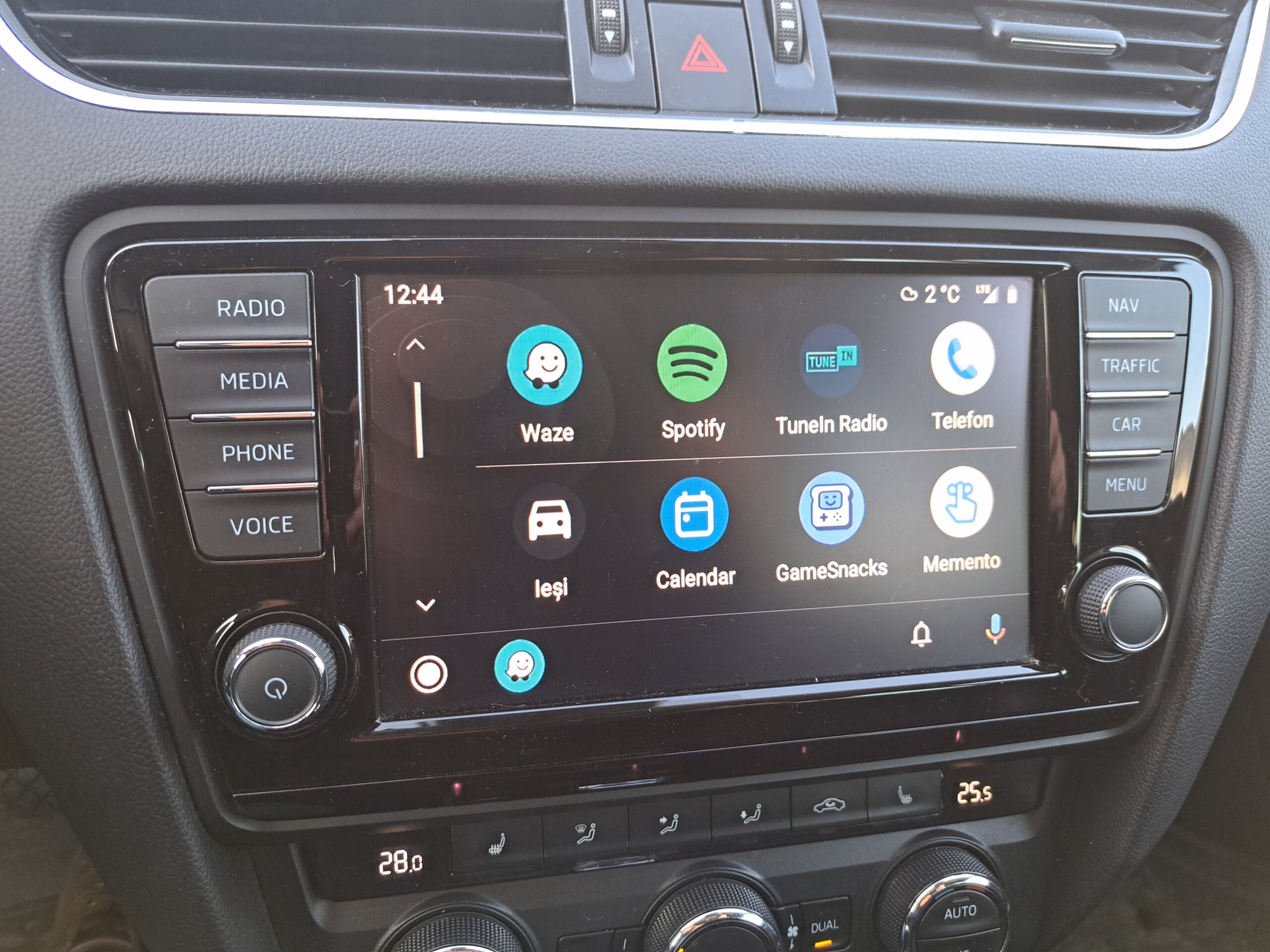 Wireless Carplay, Android Auto for VW MIB1/MIB2/MIB2.5 (2012-2021), with Mirror Link and front-rear camera input - Image 12