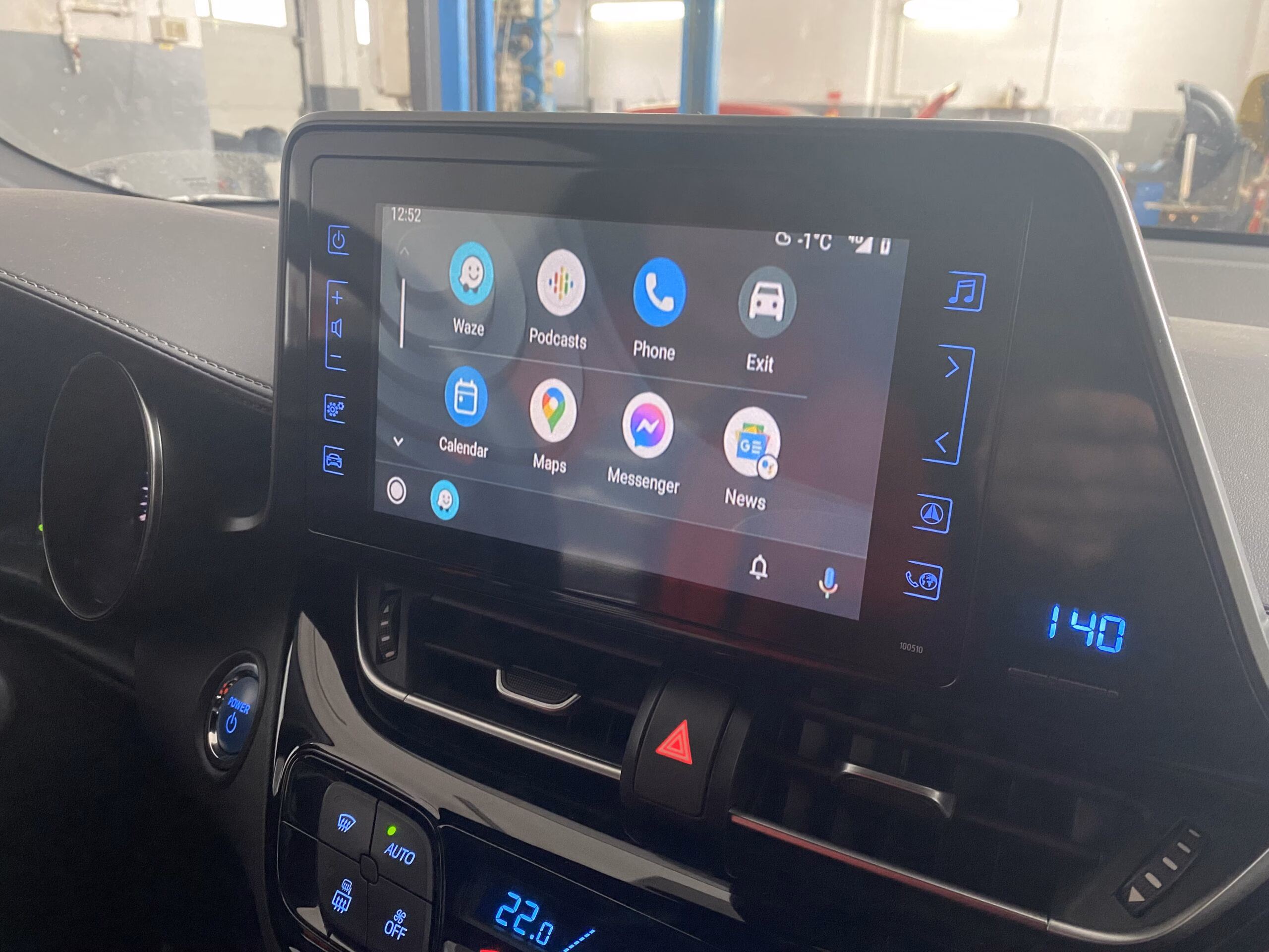 Wireless CarPlay and Wireless Android Auto for Toyota Touch2 2013-2018 - Image 6